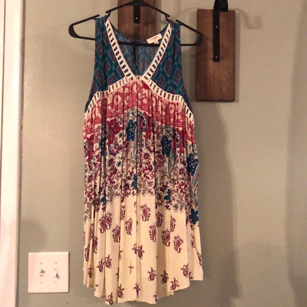 MEDIUM UMGEE TOP